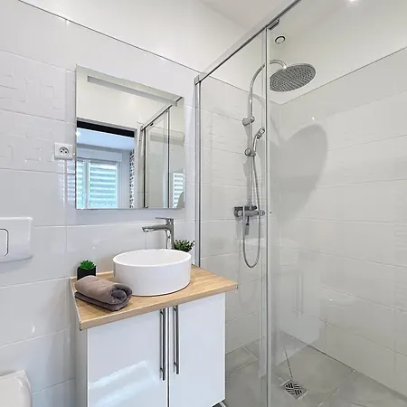 Le Remois - T2 - Renove - Parking - Cour Privative - Wifi ランス