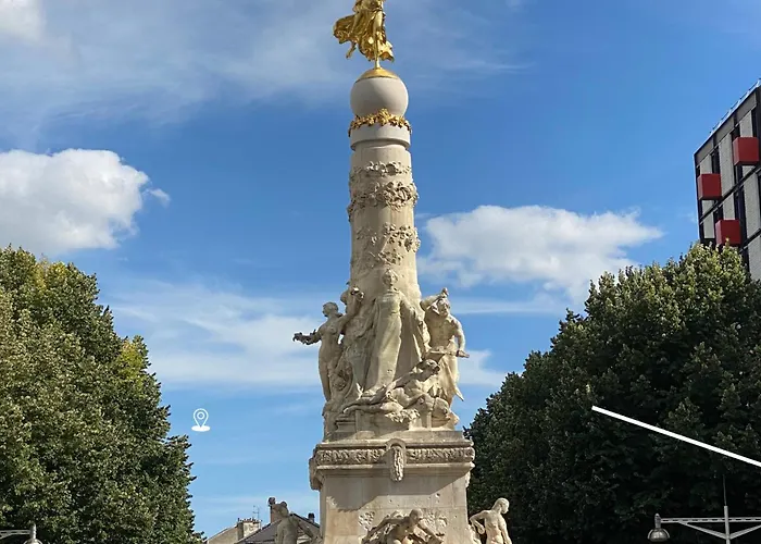 Le Remois - T2 - Renove - Parking - Cour Privative - Wifi