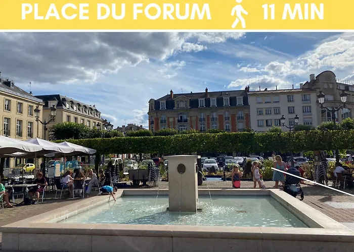 Le Remois - T2 - Renove - Parking - Cour Privative - Wifi アパート